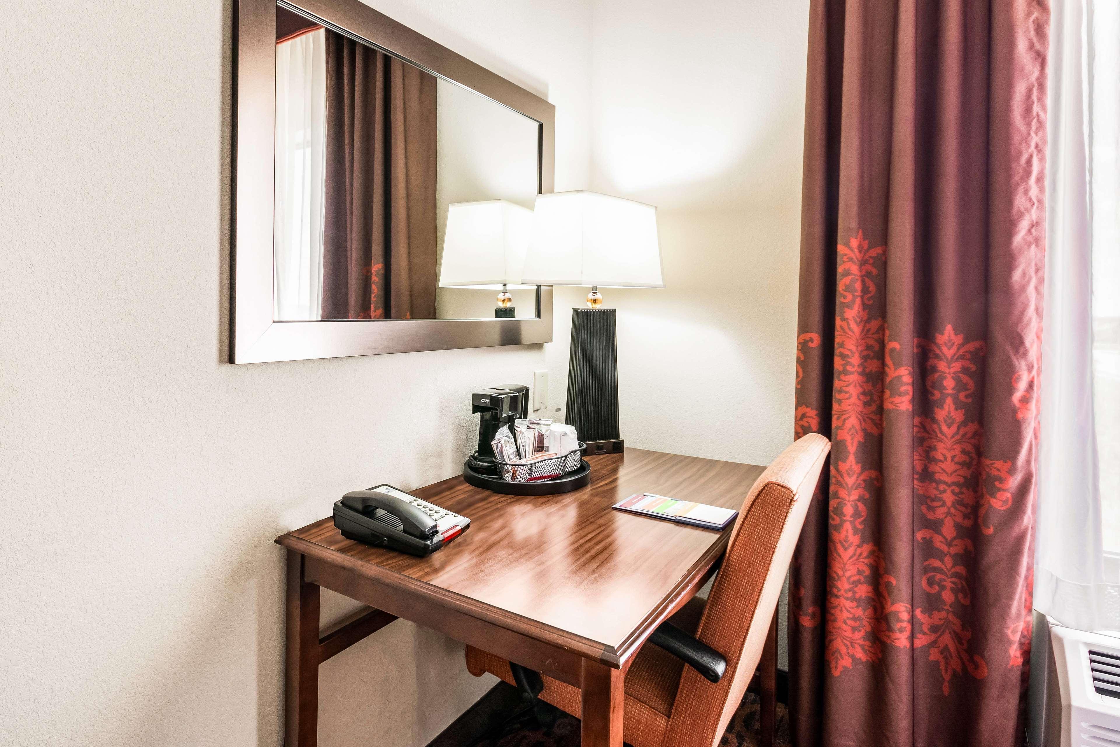 Hampton Inn Derby-Wichita Southeast Exterior foto