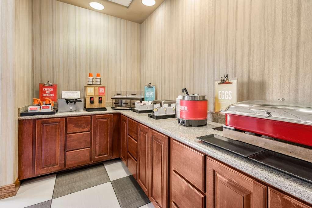 Hampton Inn Derby-Wichita Southeast Restaurant foto